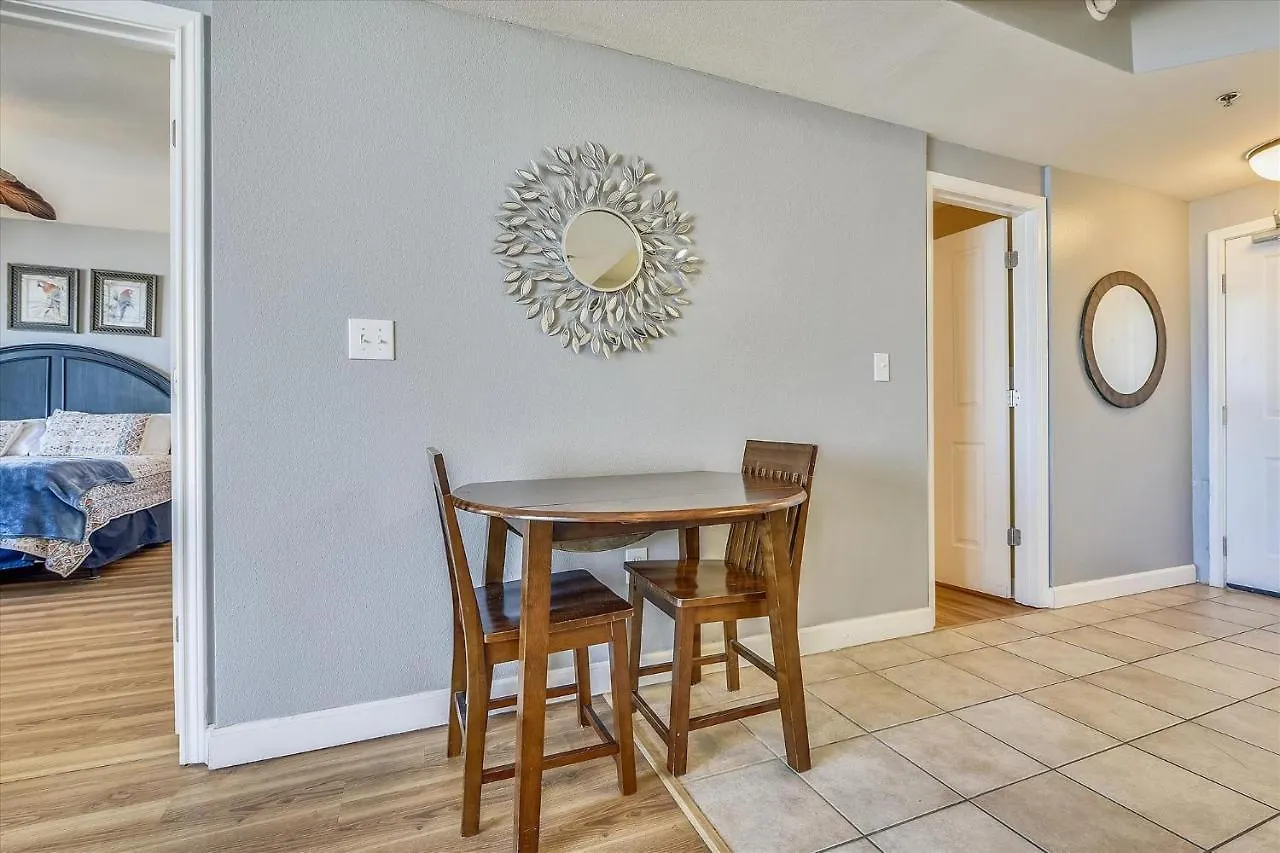 Shores Of Panama 1017 - 1 Bedroom Bunkroom Sleeps 6, Free Fun! Condo Panama City Beach