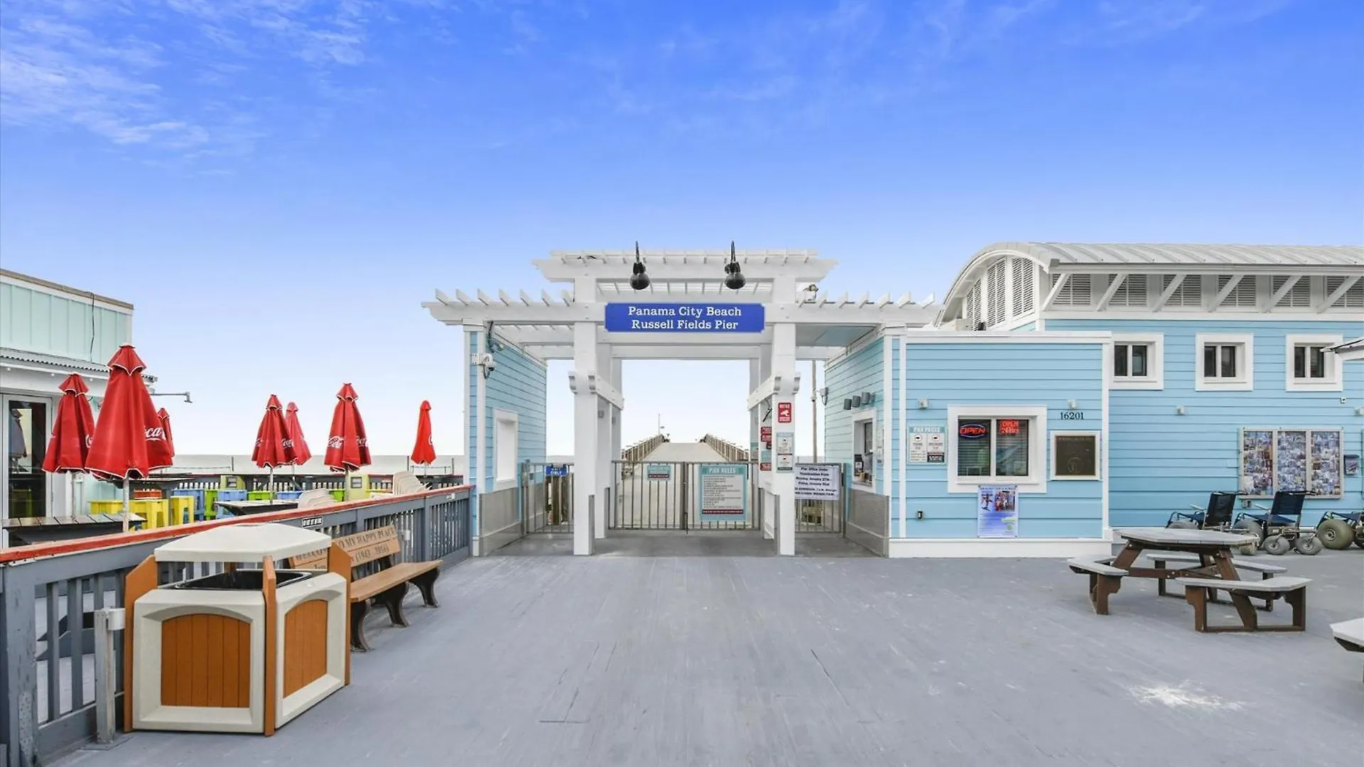 Apartment Shores Of Panama 1017 - 1 Bedroom Bunkroom Sleeps 6, Free Fun! Condo Panama City Beach United States